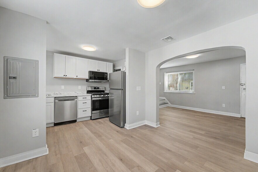 More Photos Of 607 W Maple Ave, Merchantville Apartments For Sale