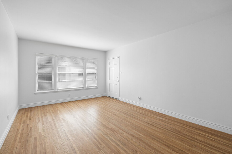 More Photos Of 1458 E Wilson Ave, Glendale Apartments For Sale