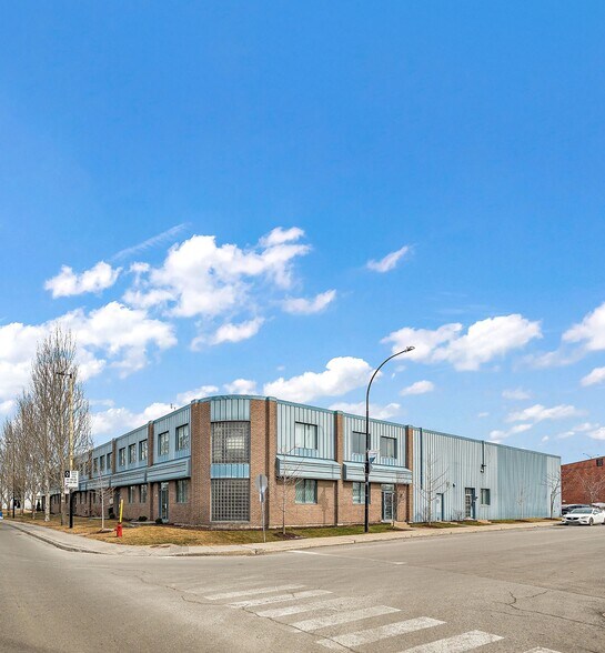 More Photos Of 5190 Rue Saint-Patrick, Montréal Distribution For Lease