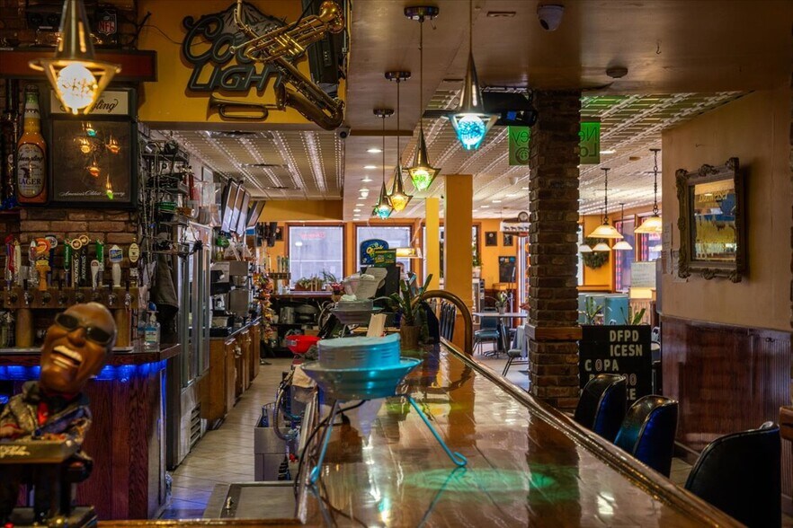 More Photos Of 217-219 Frelinghuysen Ave, Newark General Retail For Sale