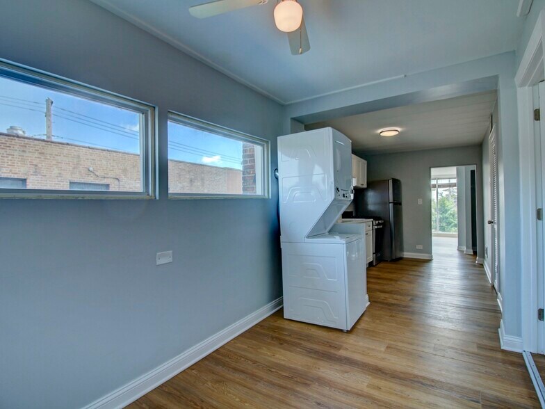 More Photos Of 3938 N Central Ave, Chicago Storefront Retail Residential For Sale