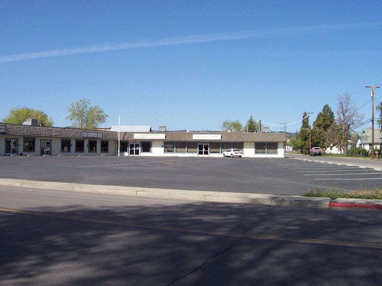 More Photos Of 170 Russell Ave, Susanville Medical For Lease