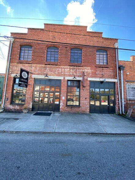 More Photos Of 1028 Broad St, Augusta Apartments For Lease