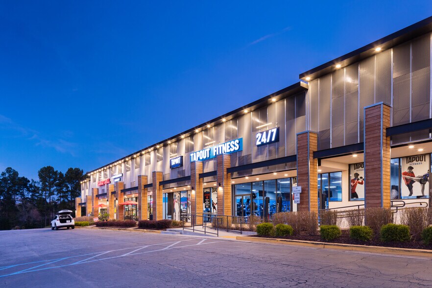 More Photos Of 8765-8911 Roswell Rd, Atlanta Unknown For Sale