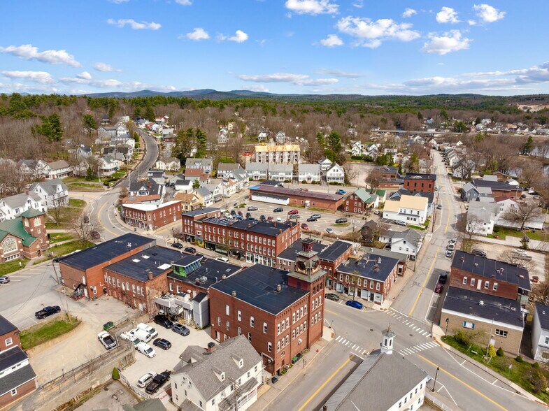 More Photos Of 135 Main St, Pembroke Storefront Retail Residential For Lease