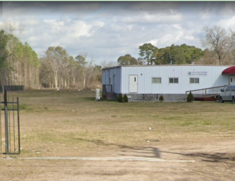 More Photos Of 822 W Greens Rd, Houston Land For Lease