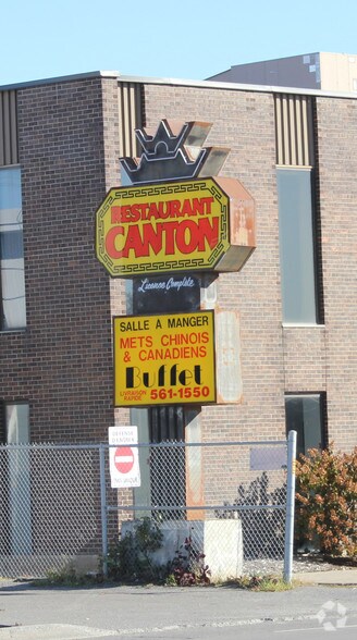 More Photos Of 199 Boul Gréber, Gatineau Restaurant For Sale