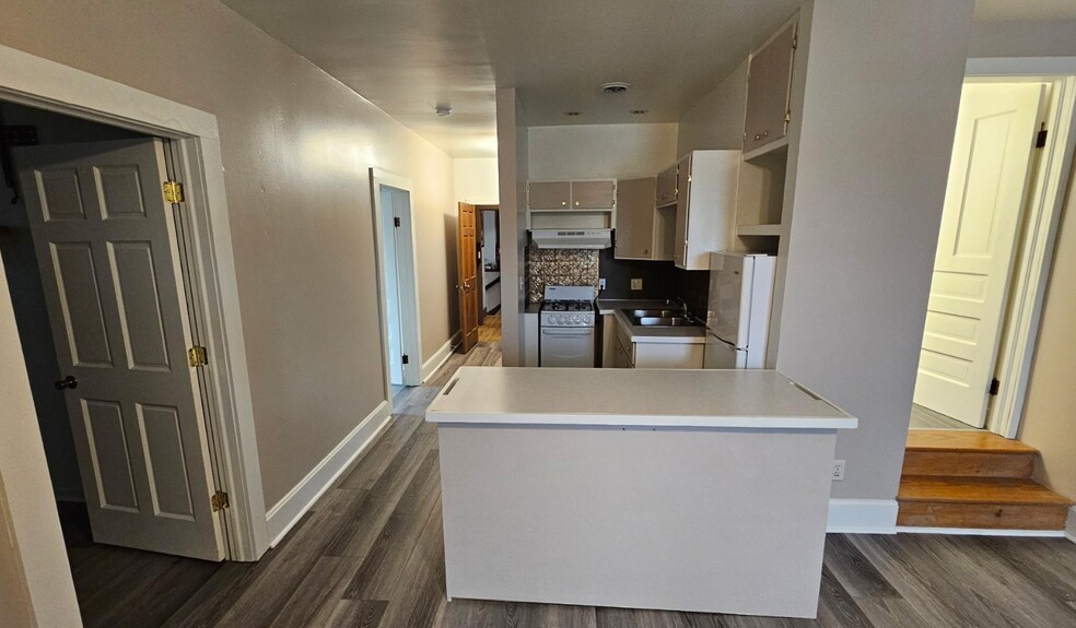More Photos Of 308 S Main St, Blanchardville Storefront Retail Residential For Sale