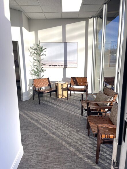 More Photos Of 2843 S County Trl, East Greenwich Coworking Space