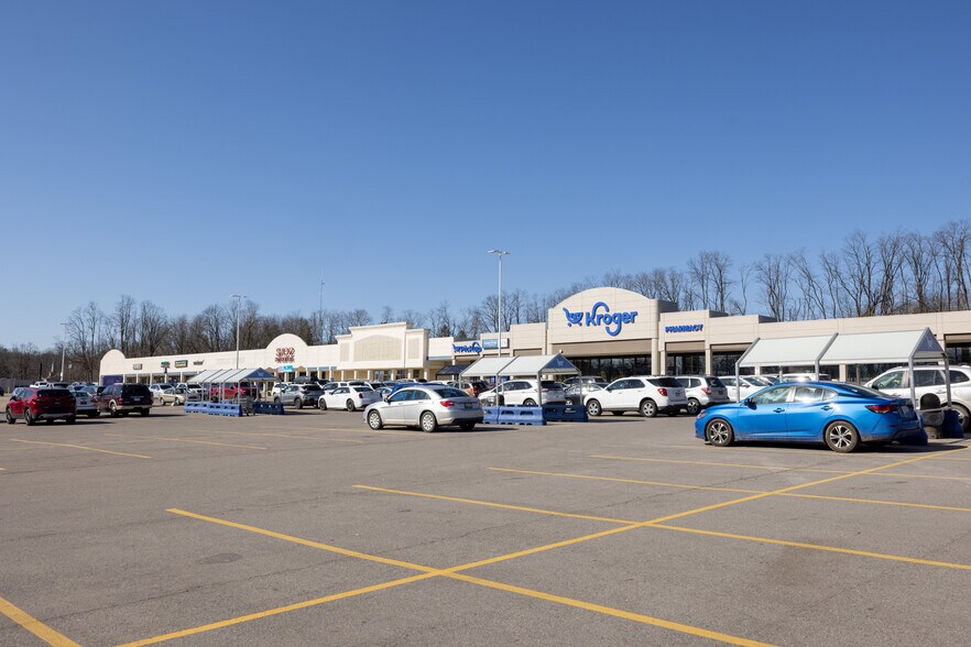 More Photos Of 260-300 W Carleton Rd, Hillsdale Unknown For Lease