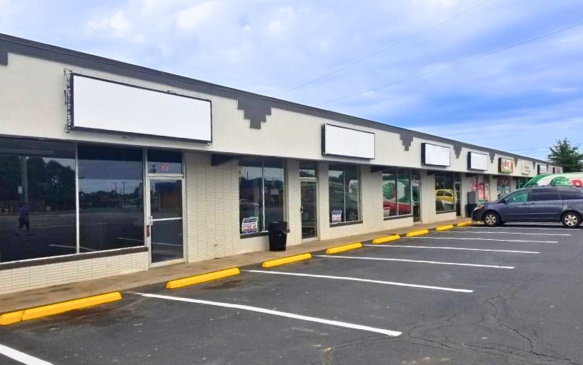 More Photos Of 511-555 Morgan Mill Rd, Monroe Unknown For Lease