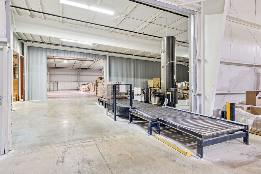 More Photos Of 2000 Ashley Rd, Morris Manufacturing For Lease
