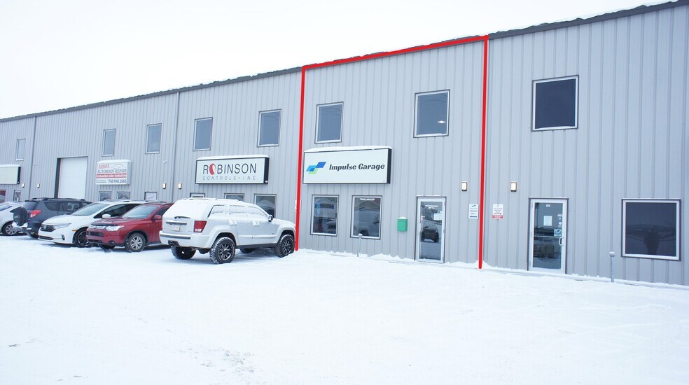 More Photos Of 7609 Sparrow Dr, Leduc Warehouse For Sale