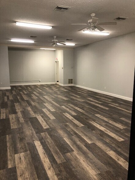 More Photos Of 1635 S Ridgewood Ave, Daytona Beach Office For Lease