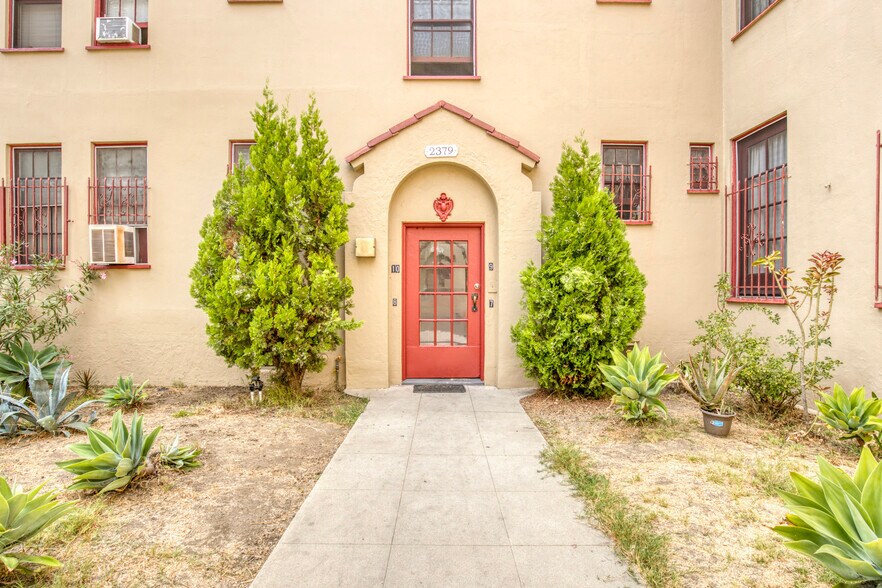 More Photos Of 2375 W 12th St, Los Angeles Apartments For Sale
