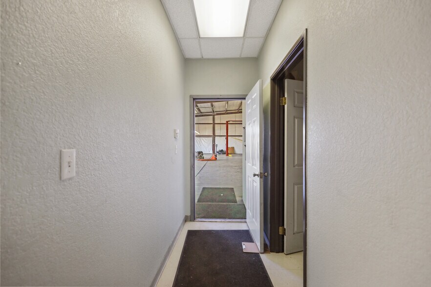 More Photos Of 854 Baseline Pl, Brighton Warehouse For Sale