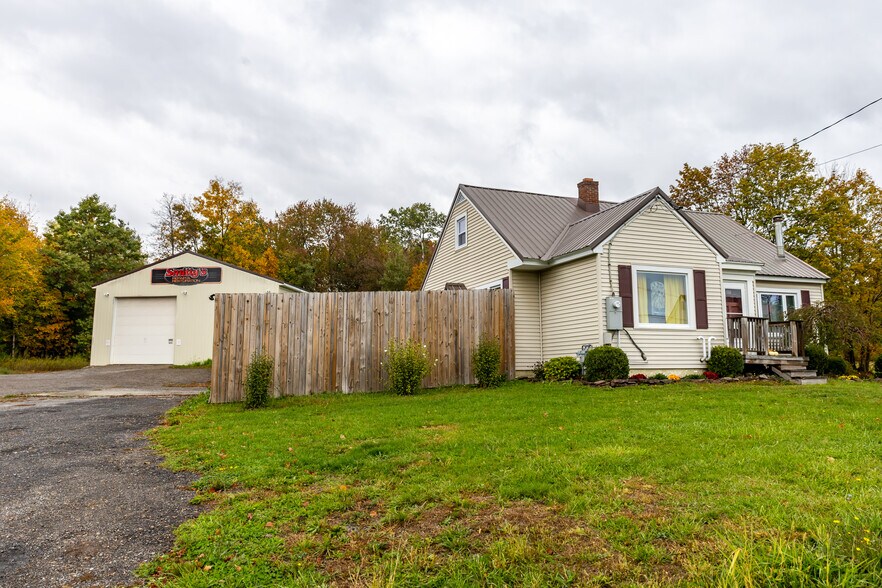 More Photos Of 2800 NY-49, West Monroe Auto Repair For Sale