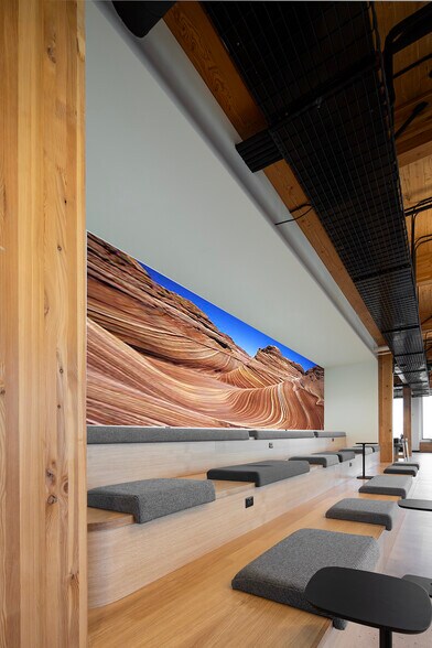 More Photos Of 14761 S Future Way, Draper Office For Lease