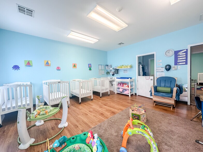 More Photos Of 710 W Broadway St, Collinsville Daycare Center For Sale