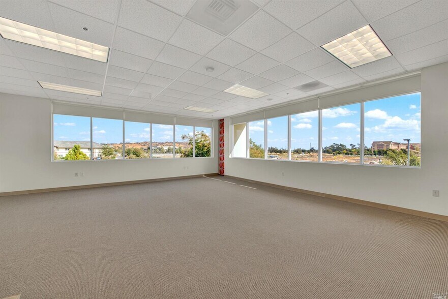 More Photos Of 4725 Mangels Blvd, Fairfield Light Distribution For Lease