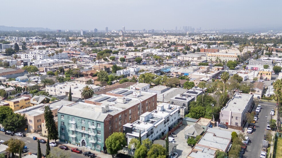 More Photos Of 1035 N Serrano Ave, Los Angeles Apartments For Sale