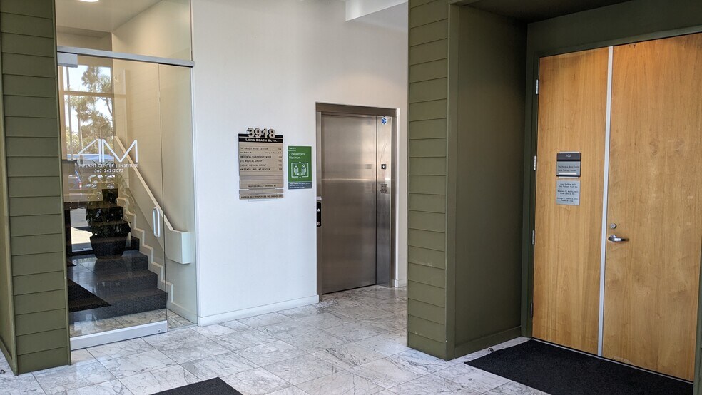 More Photos Of 3918 Long Beach Blvd, Long Beach Medical For Lease