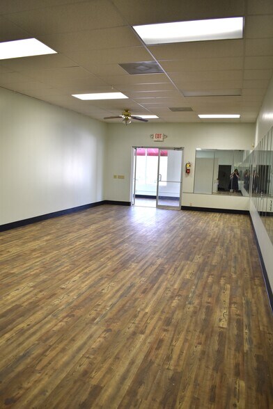More Photos Of 3615 S Railroad St, Phenix City Medical For Lease