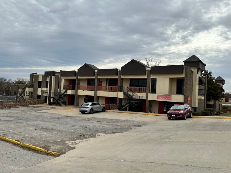 Primary Photo Of 6600 N Meridian Ave, Oklahoma City Office For Lease