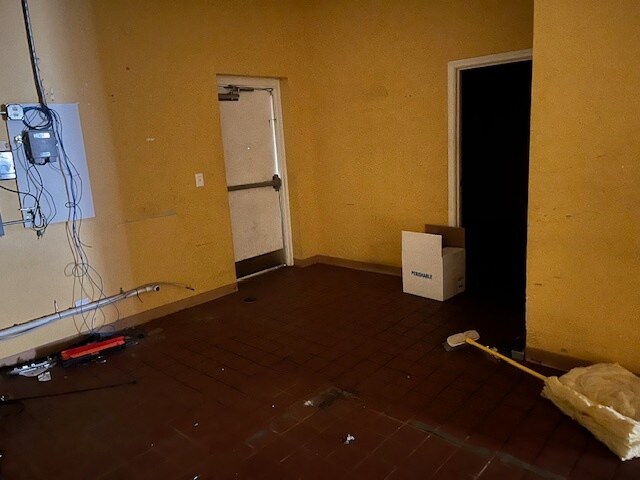 More Photos Of 1217 S Frontage Rd, Meridian Unknown For Lease