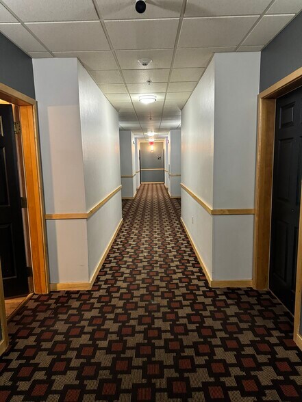 More Photos Of 10290 Highway 27 S, Hayward Hotel For Sale
