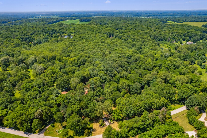 More Photos Of 5455 Plantation Rd, Sunbury Lodge Meeting Hall For Sale