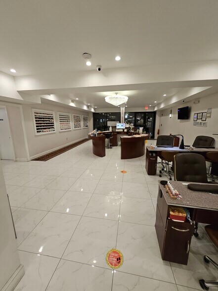 More Photos Of 200 Closter Dock Rd, Closter Storefront Retail Office For Lease