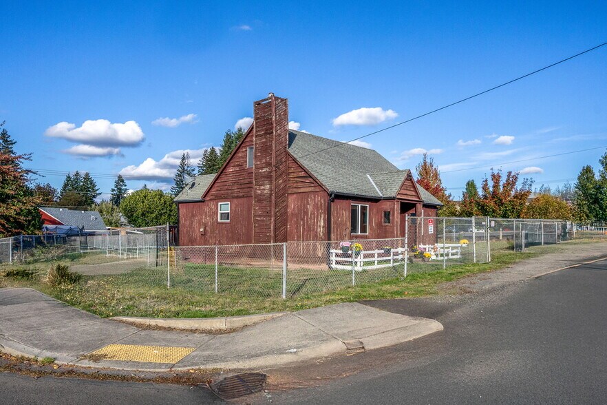 More Photos Of , Sandy Unknown For Sale