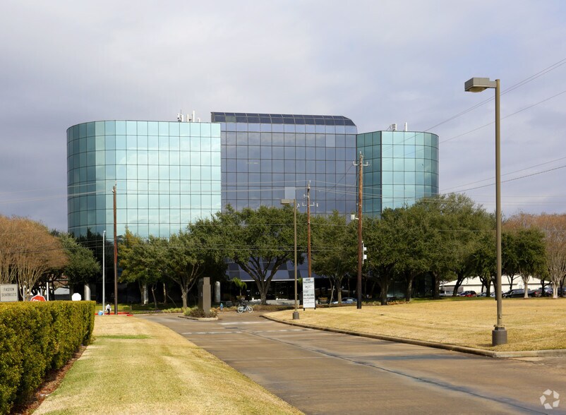 Primary Photo Of 1880 Dairy Ashford St, Houston Office For Lease