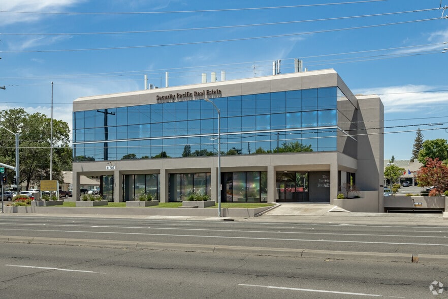 More Photos Of 11707 Fair Oaks Blvd, Fair Oaks Office For Lease