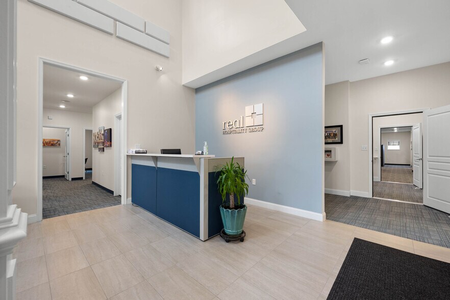 More Photos Of 12800 Hospitality Way, Ocean City Office For Lease