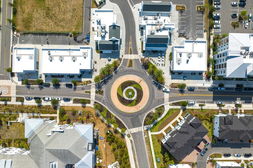 More Photos Of 5212 Bridge St, Tampa Storefront Retail Office For Lease