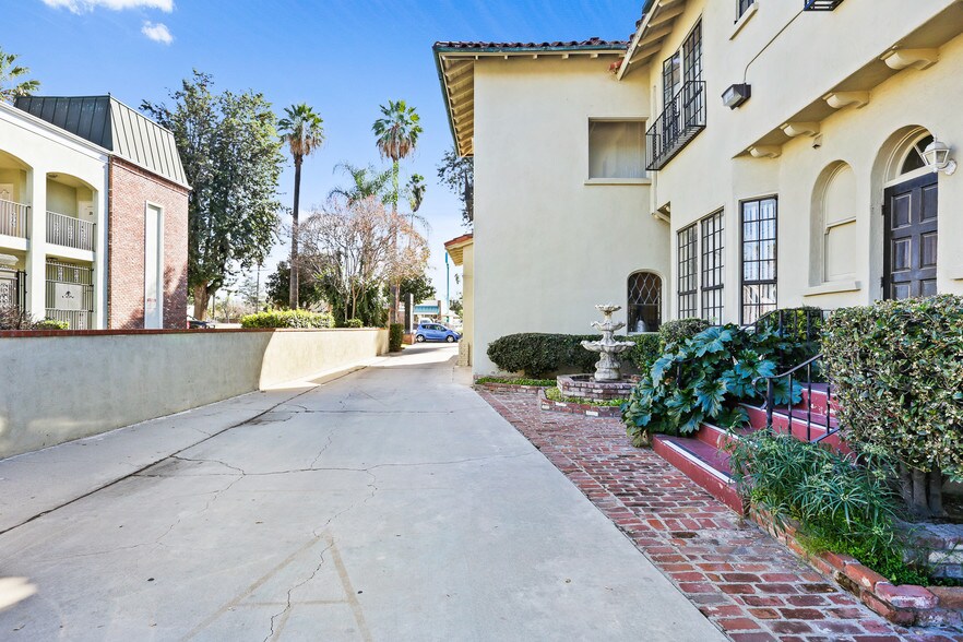 More Photos Of 7121 Magnolia Ave, Riverside Office For Sale