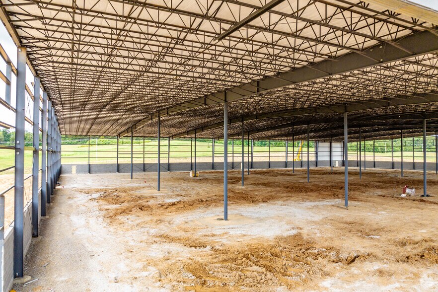 More Photos Of 475 Shelton Ln, Russellville Warehouse For Sale