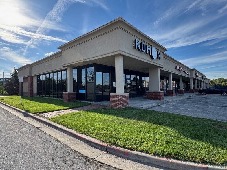 Primary Photo Of 8311-8351 W 135th St, Overland Park Storefront Retail Office For Lease