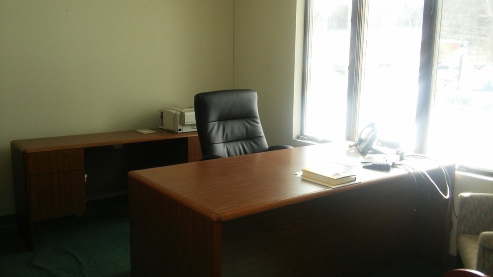 More Photos Of 106 Route 32, North Franklin Office For Lease
