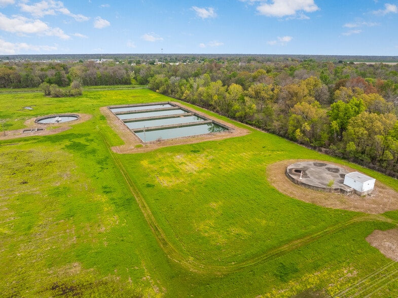 More Photos Of 1 King Timahoe Dr, Vidalia Industrial For Sale