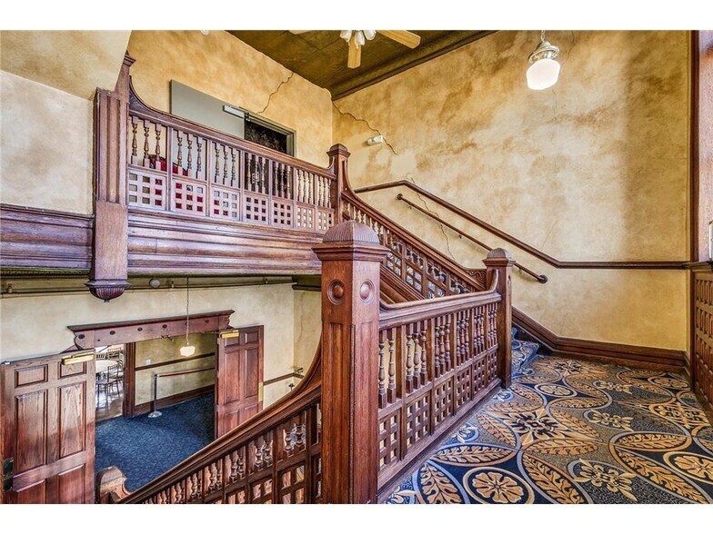 More Photos Of 200 N Concord Exchange, South Saint Paul Lodge Meeting Hall For Sale