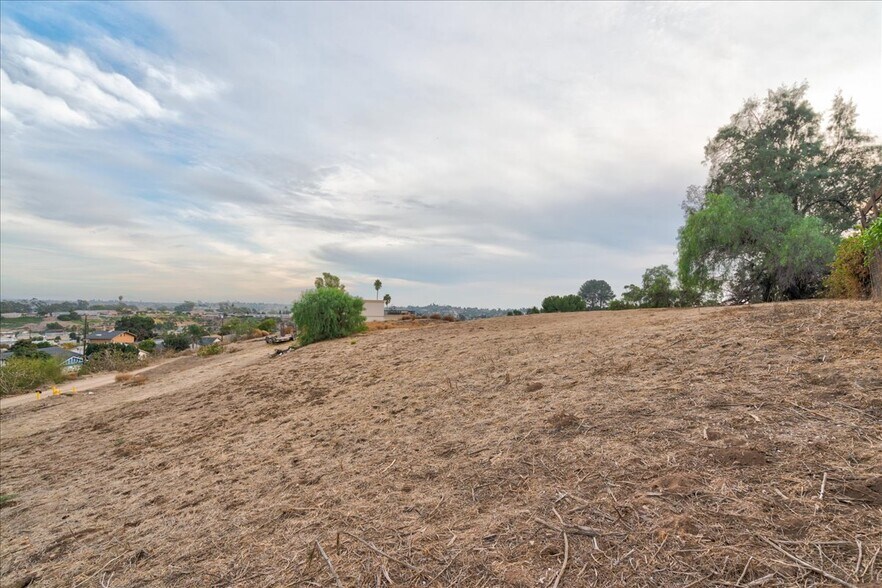 More Photos Of 1832 69th St, Lemon Grove Land For Sale