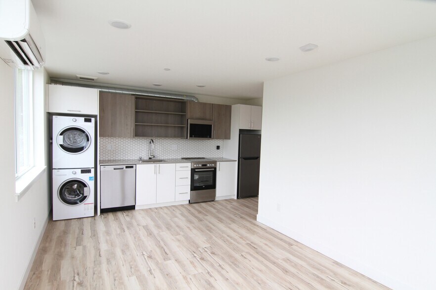 More Photos Of 4724 31st Ave S, Seattle Apartments For Sale