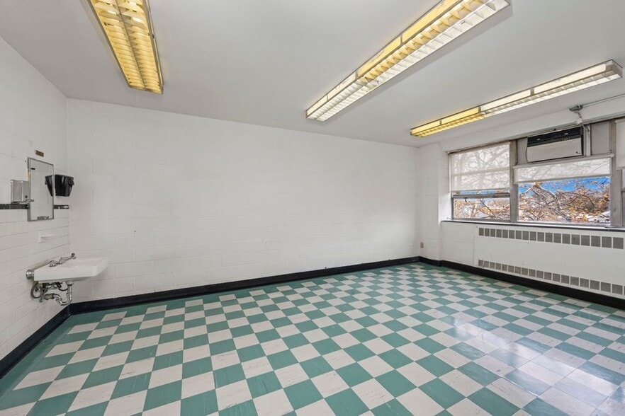 More Photos Of , Staten Island Specialty For Sale