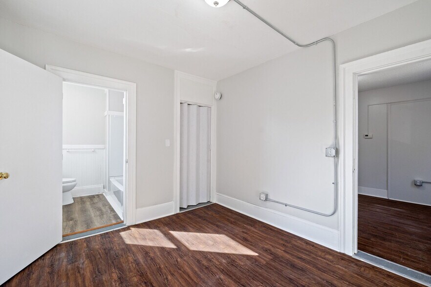 More Photos Of 524 Sunapee St, Newport Apartments For Sale