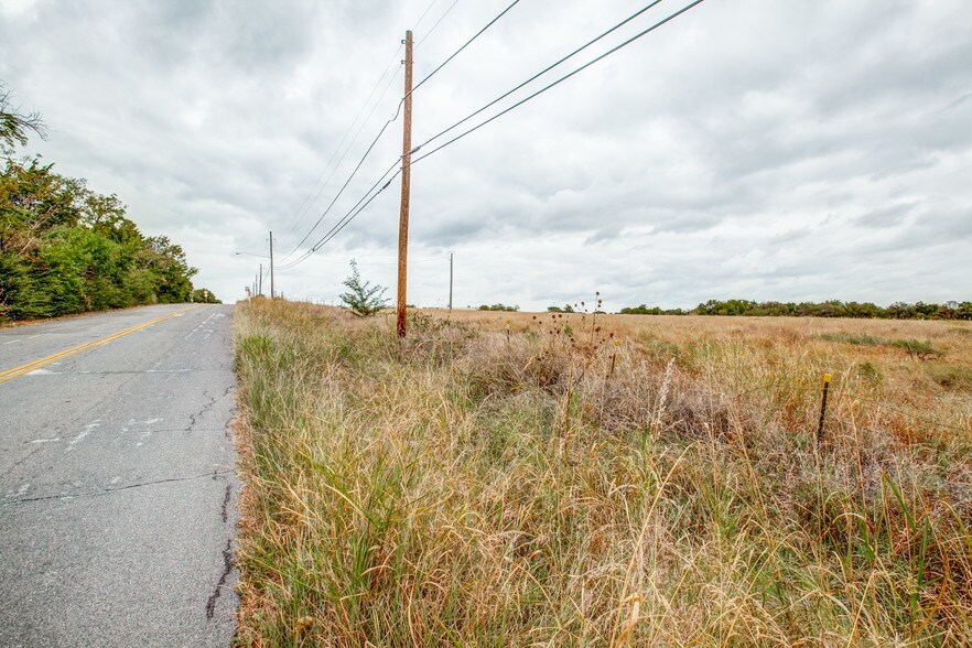 More Photos Of 6711 Grady Niblo Rd, Dallas Land For Sale