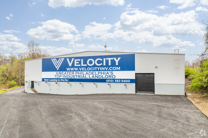 More Photos Of 60 Portland Rd, West Conshohocken Warehouse For Lease