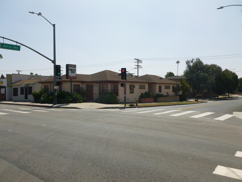 More Photos Of 3956 W Slauson Ave, Los Angeles Medical For Sale